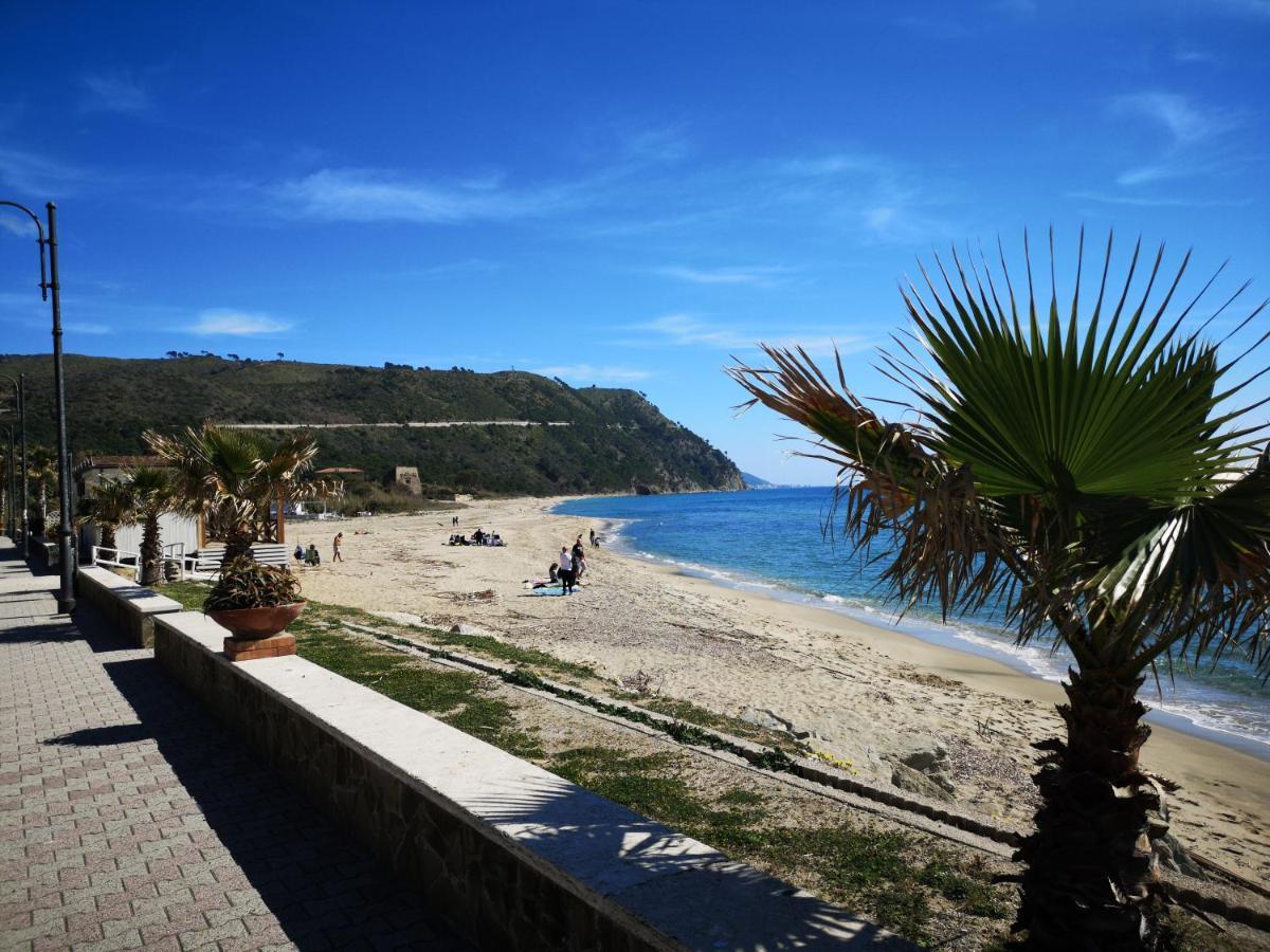 Villa Edwige B&B Castellabate Exterior photo